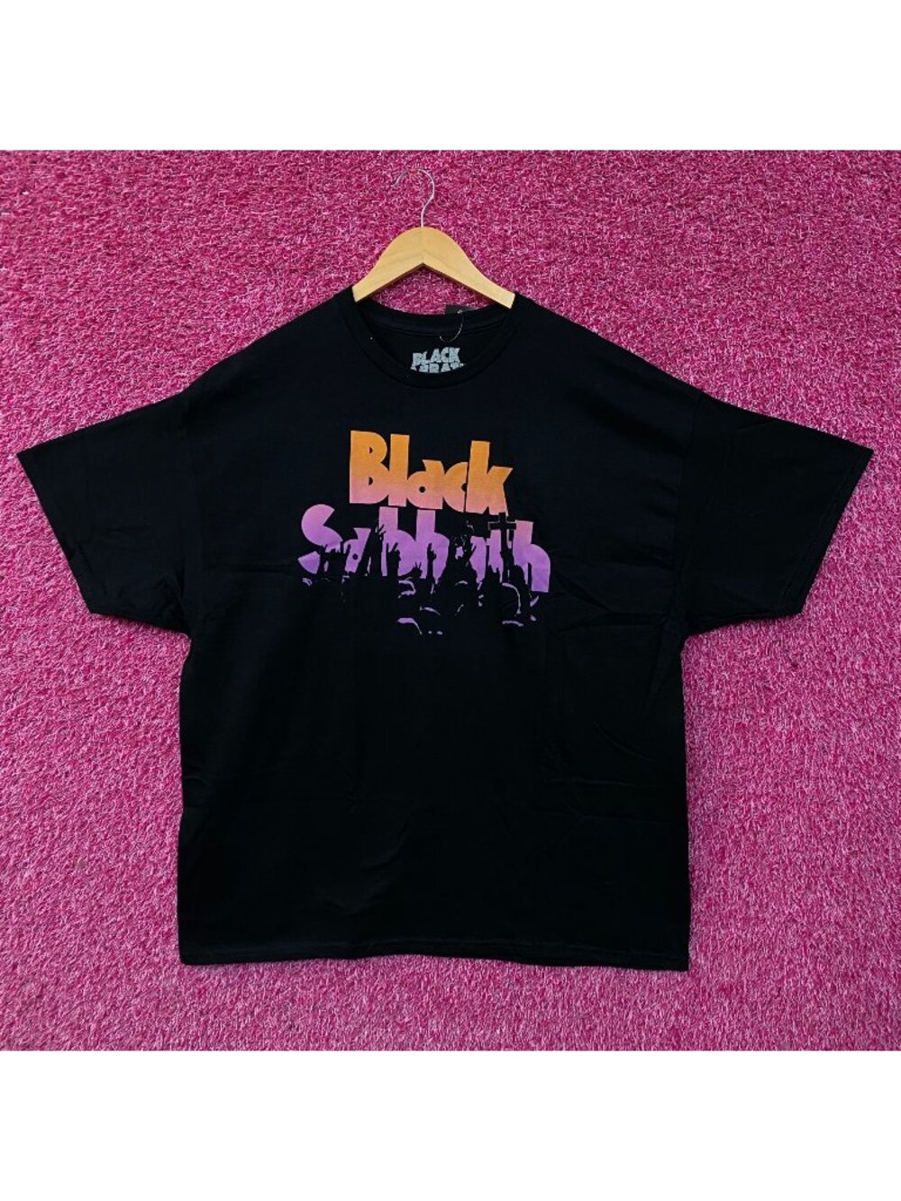 Black Sabbath Crowd Logo Heavy Metal Band T-Shirt 2XL